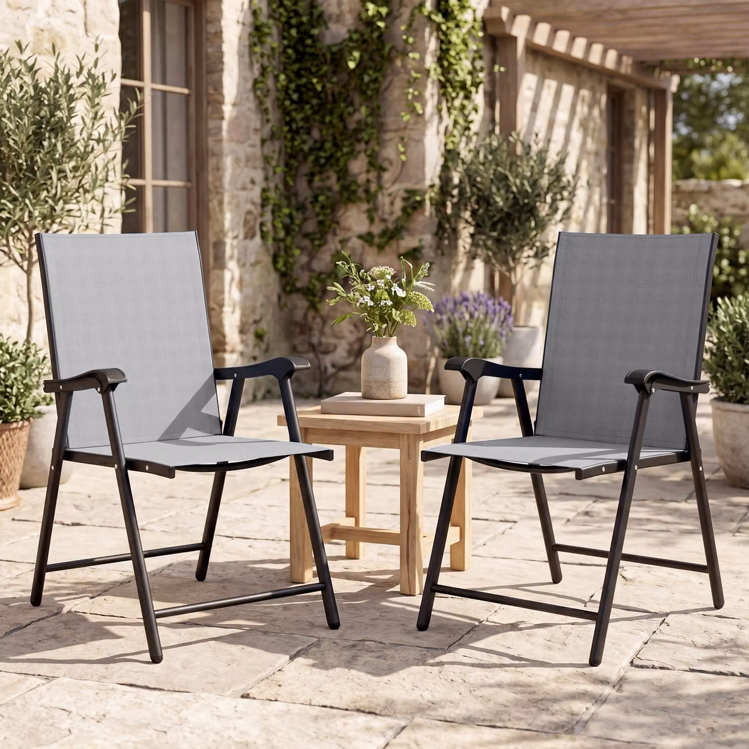 Set di 2 sedie pieghevoli Outsunny con schienale alto, braccioli e rivestimento in textilene, Grigio Chiaro – 2