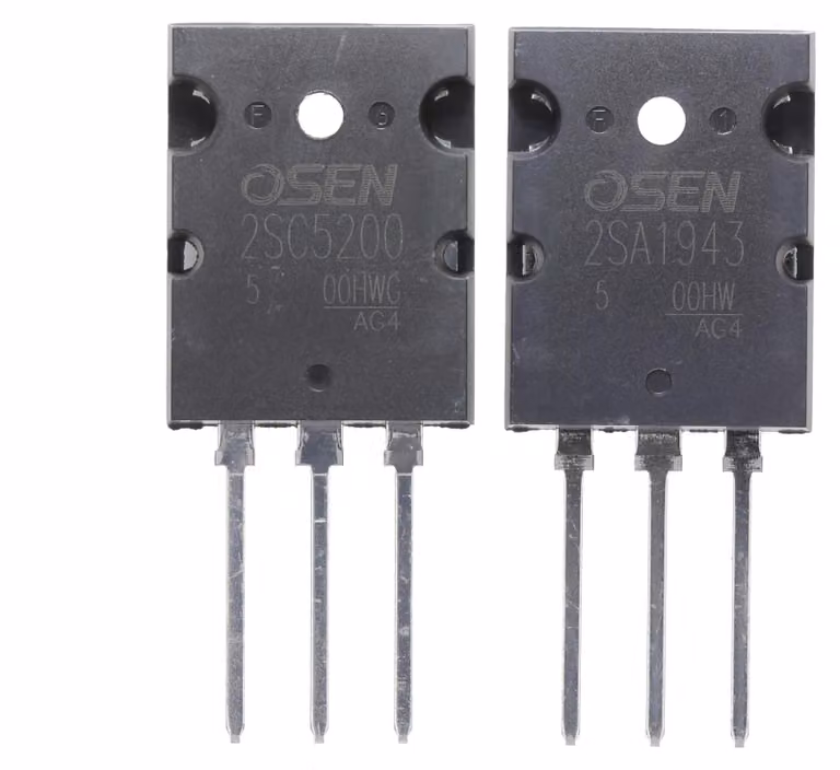 Transistor di potenza in silicio, 1 coppia, NPN/PNP, con package TO-3PL, tensione di alimentazione 230V, corrente massima 15A, potenza dissipabile 150W