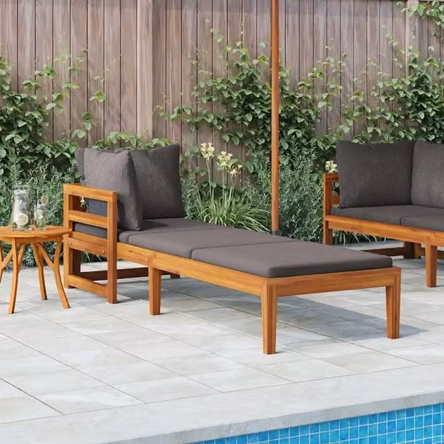 Divano da giardino e lettino prendisole con un bracciolo in legno massello di acacia oliata e tessuto grigio resistente ai raggi UV