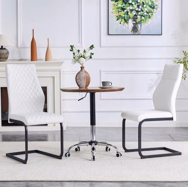 Set 2 sedie da pranzo ULEVR con schienale alto, imbottitura da 5 cm e rivestimento in similpelle bianco