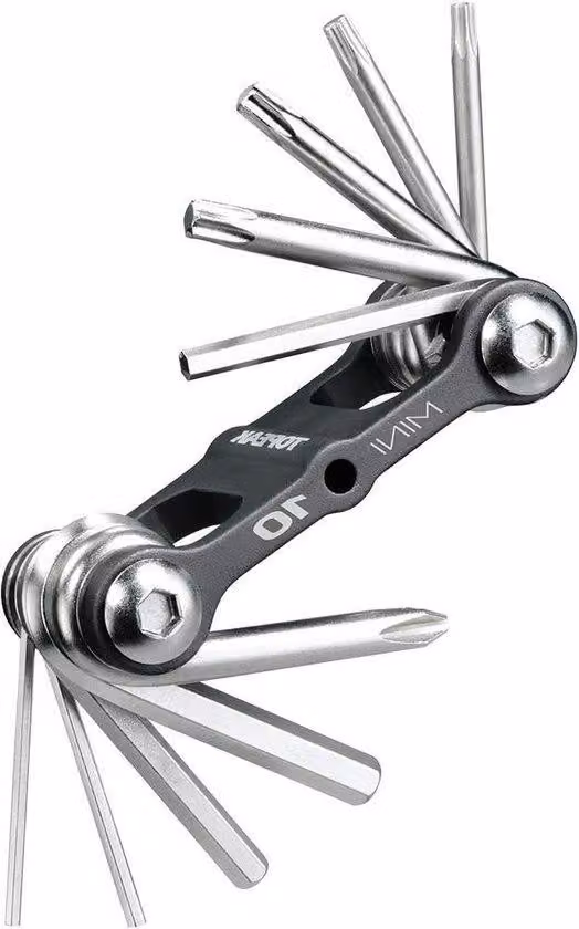 Utensile multiuso con 10 funzioni: pratico da portare con sé