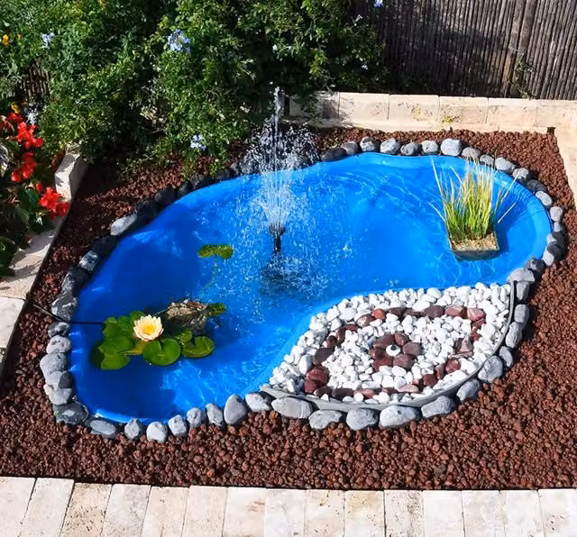 Laghetto Artificiale da Giardino 185x115x36 cm in Polietilene 270 Litri Azzurro