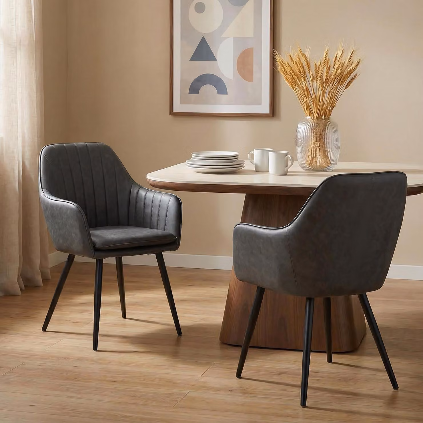 Set da 2 sedie da pranzo ETTA, grigio - Sedie imbottite con rivestimento in ecopelle, sedie da pranzo dal design ergonomico con robusta struttura in metallo, facilmente abbinabili [portata massima 120 kg]