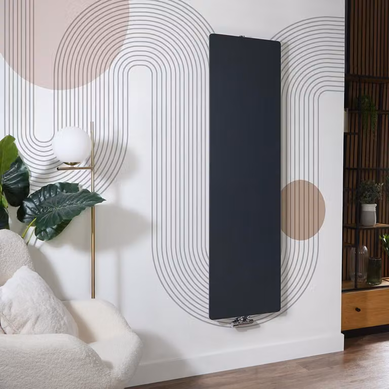 Radiatore Verticale Piatto Design Antracite 1800x500mm - Alta Resa - Stile Moderno