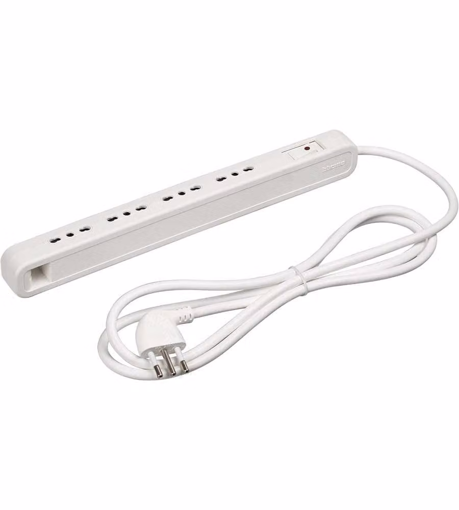 Bticino Multipresa Ultraslim Bianca - 4 Prese 10/16A - con Interruttore Sicuro