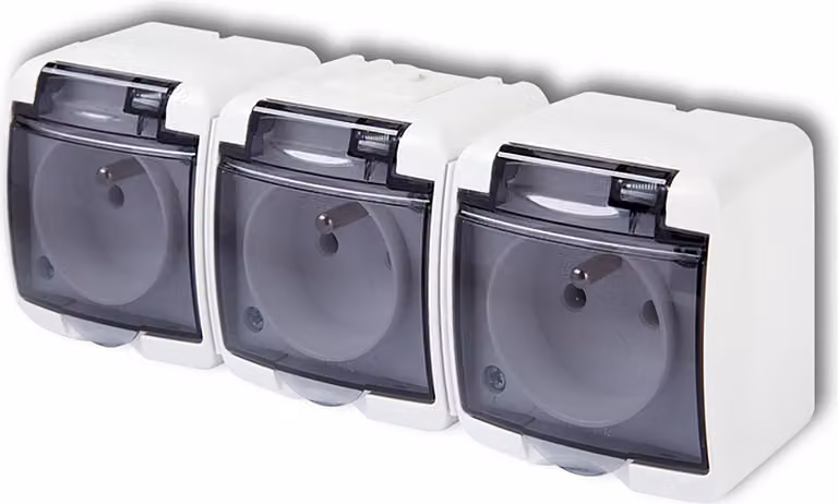 Presa elettrica tripla ermetica da superficie con bullone IP54 KARLIK Bianco