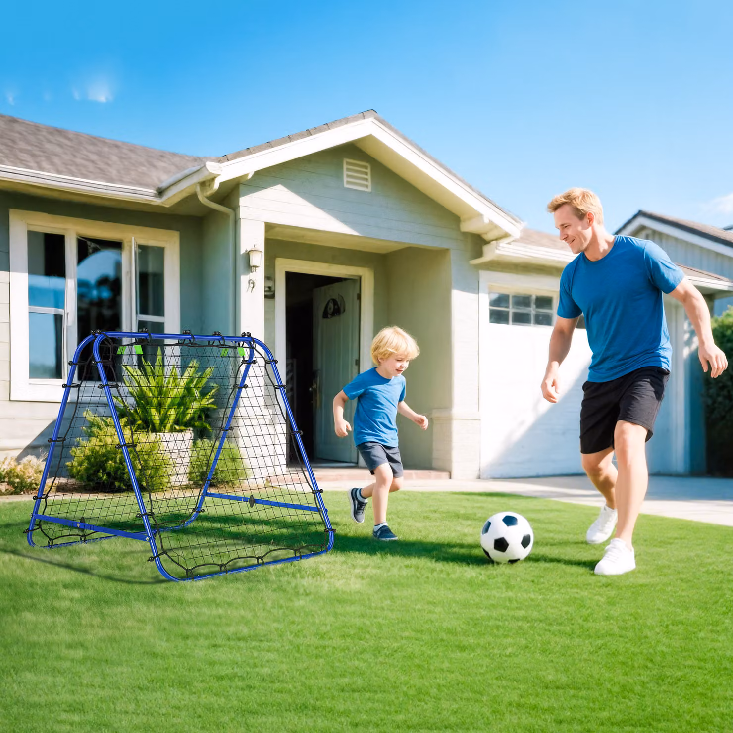 Rete da Calcio Rebounder Pieghevole HOMCOM con Angolo Regolabile e Picchetti, Blu, L 100 x P 95 x H 90 cm – 2