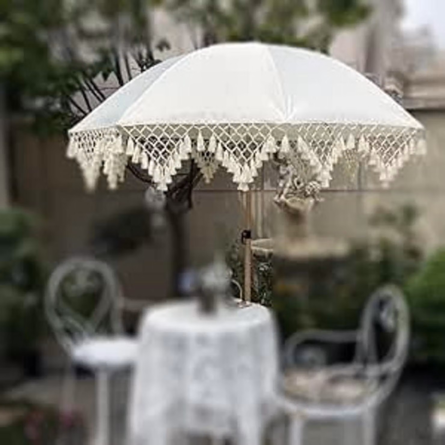 Ombrello bohémien con frange, 200 cm, protezione UV, bianco. Ideale per balconi, resistente all'acqua, adatto come ombrellone da mercato. Include una custodia
