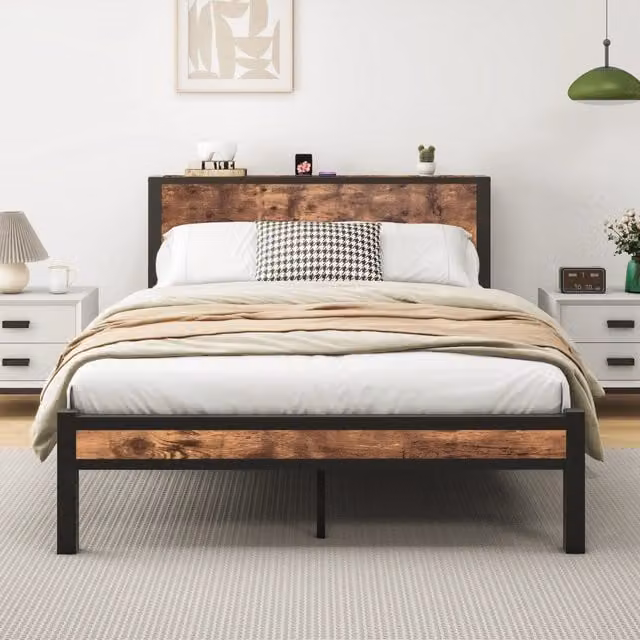 Struttura letto 140 × 200 cm con testiera e vano contenitore in MDF e metallo marrone antico con 13 doghe