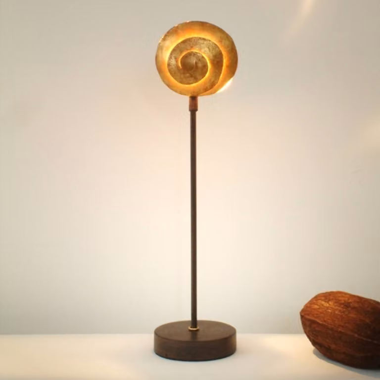 Holländer Lampada da tavolo SCHNECKE, Ottone / Oro, Soggiorno / Sala da pranzo, Metallo, Moderno, Lampada da tavolo