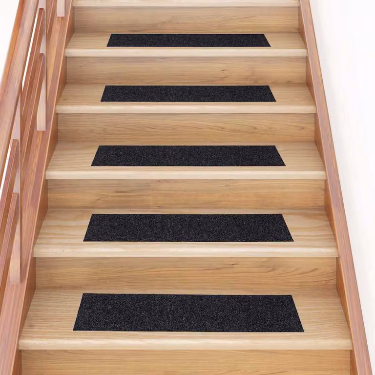 Set di 15 tappetini per scale autoadesivi vidaXL neri rettangolari, L: 76 cm x P: 20 cm, in polipropilene antiscivolo e fonoassorbenti