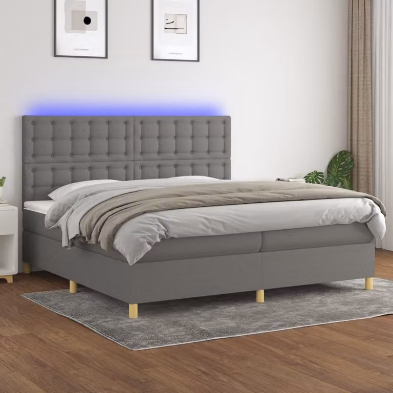The Living Store Letto a molle con materasso e LED in tessuto grigio scuro 200x200 cm