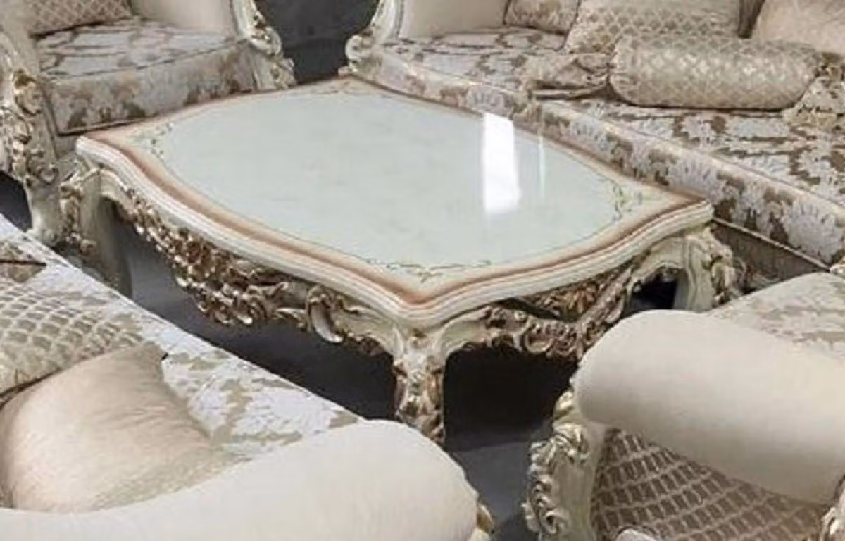 Casa Padrino tavolino barocco bianco / marrone / oro - Sontuoso tavolo da salotto in legno massiccio in stile barocco - Mobili da salotto in stile barocco - Mobili barocchi - Arredamento barocco