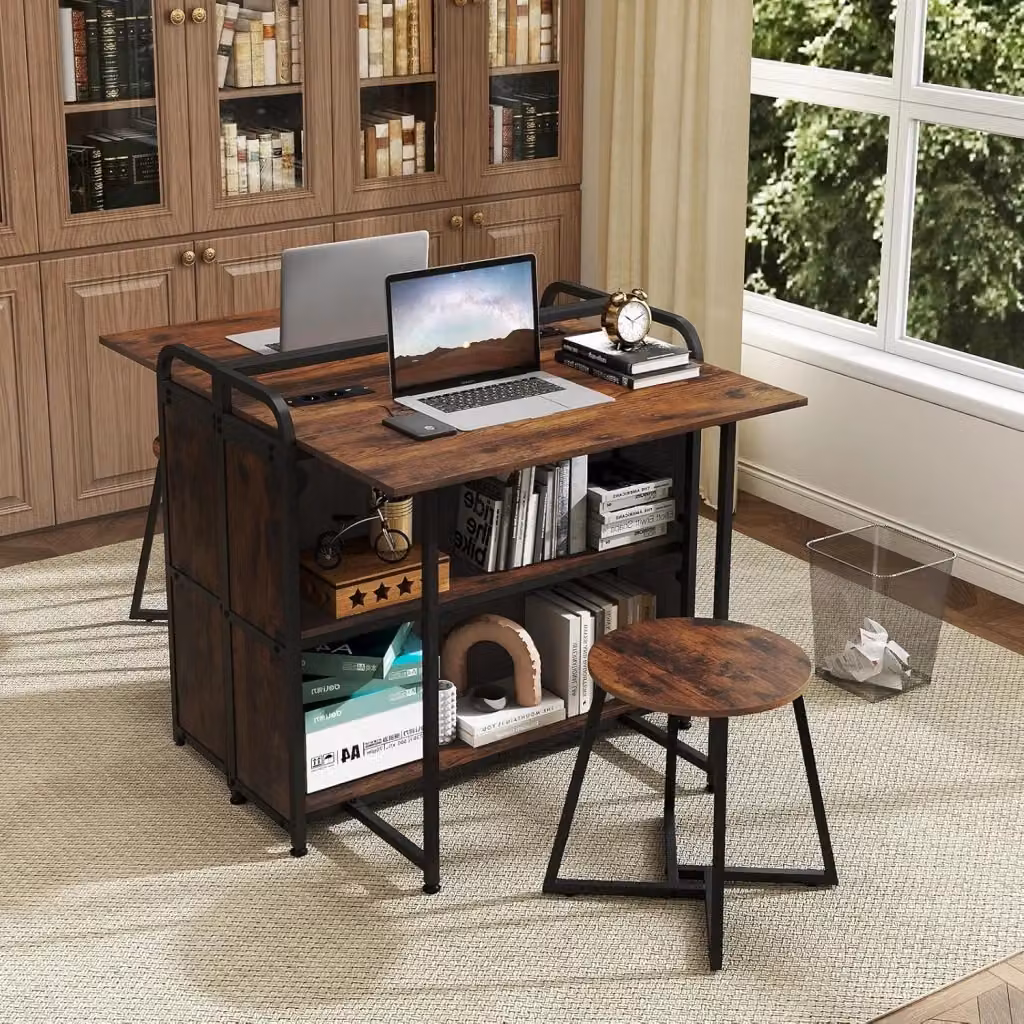 Scrivania Pieghevole con Sgabello e Scaffale Costway, Tavolo da Studio Portatile con Stazione di Ricarica in MDF e Metallo, Marrone – 2