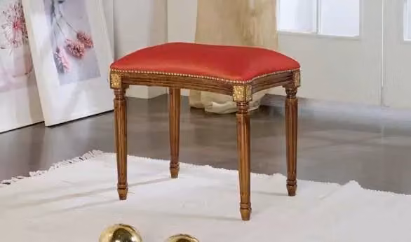 Panca imbottita in legno di faggio con fregi oro e tessuto rosso Mobili 2G