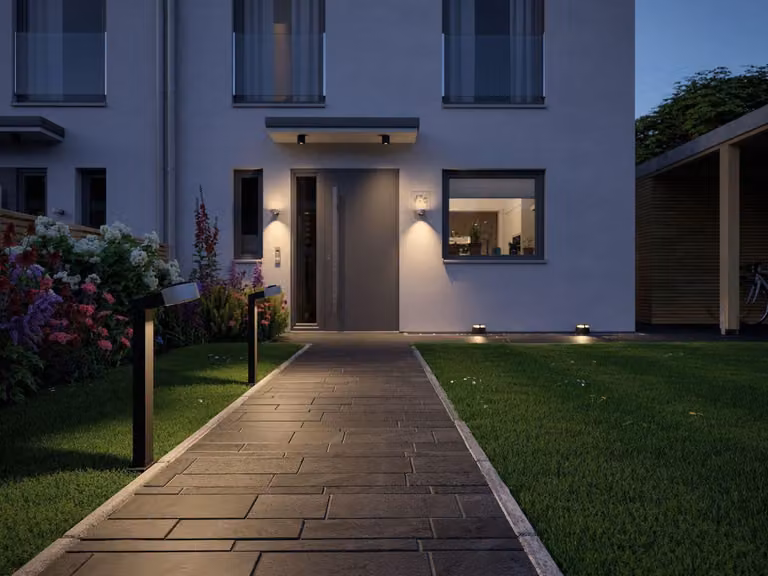 Confezione da 2 lampade da esterno Paulmann, plafoniera IP44, 660 lumen, 4000K, 5,3 W, 55°, antracite, bianco neutro