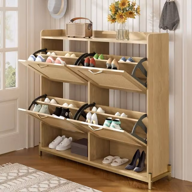 Scarpiera salvaspazio da ingresso moderna con ripiano superiore e base in metallo, finitura rovere chiaro e beige, L: 108.5 cm, P: 24 cm, H: 100 cm