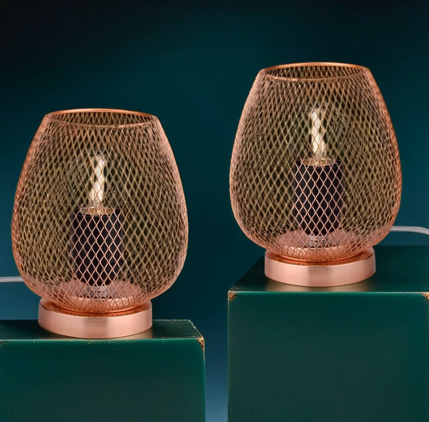 set di 2 Lampada da tavolo moderna Lampada da comodino Jonam