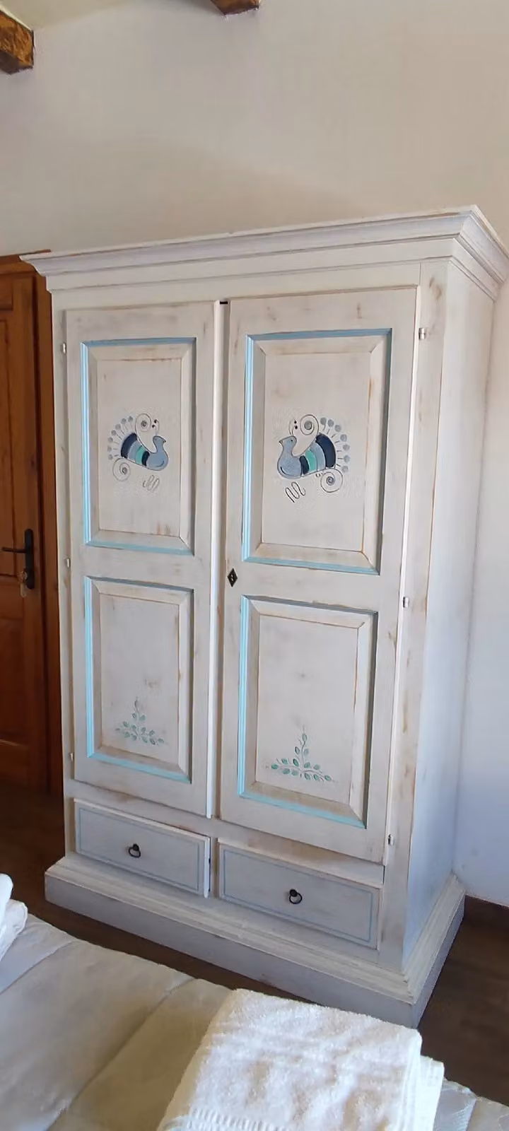 Armadio Shabby Chic a 2 Ante con Cassetti Interni Mobili 2G Bianco L: 125 cm, P: 61 cm, H: 200 cm – 2