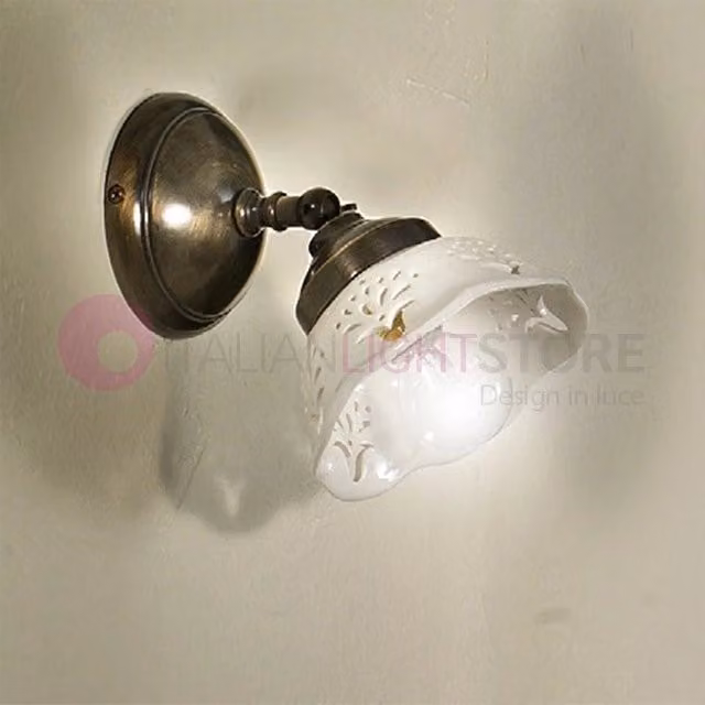 Applique Spot Orientabile Riparbella in Ottone e Ceramica Bianca Stile Rustico Country
