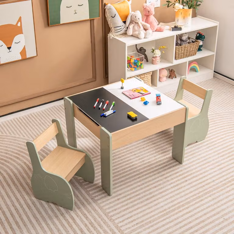 Costway Set di tavolo e sedie per bambini e torre montessoriana pieghevole, Set di mobili 3 PCS e torre di apprendimento gatto cucina-bagno legno