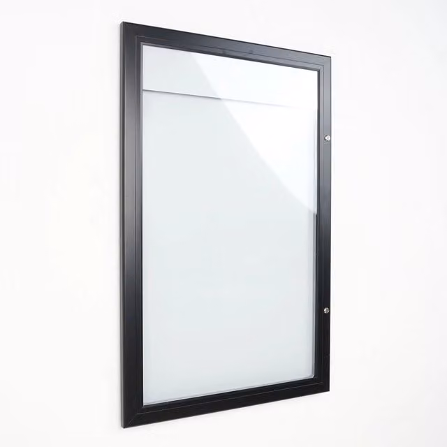 Bacheca con apertura a battente GIORDANOSHOP in alluminio nera con superficie trasparente, L: 51,5 cm, H: 79,0 cm, P: 2,3 cm