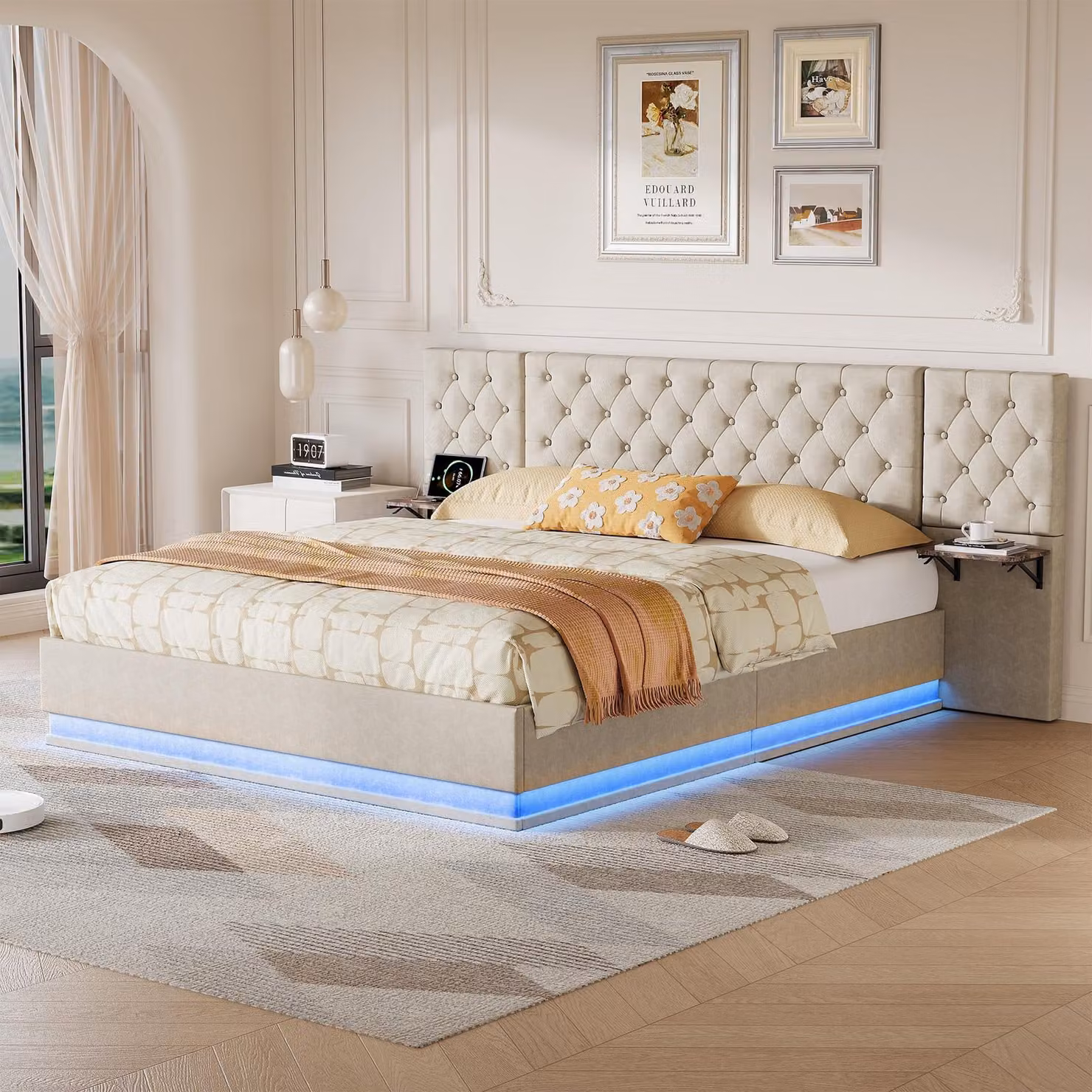 Letto imbottito REMZETTA, 140x200 cm, beige, con LED RGB, spazio contenitore, porta USB-C e ricarica wireless, rivestito in lino