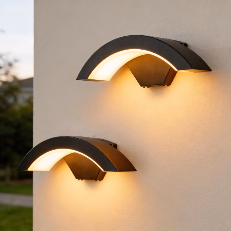 Lampada da parete esterna a LED, set da 2, 24W, 2700 lumen, 3000K, grado di protezione IP65, colore nero