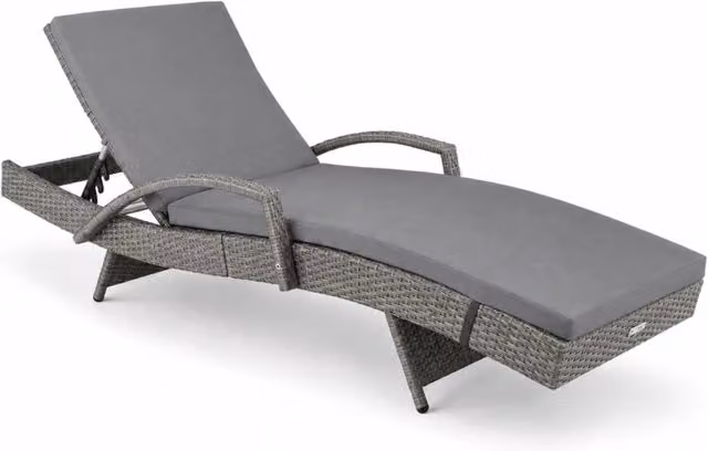 Lettino prendisole Arreditaly in polyrattan grigio con cuscino imbottito, schienale regolabile e design moderno per esterno, L 190 x P 62 x H 34 cm