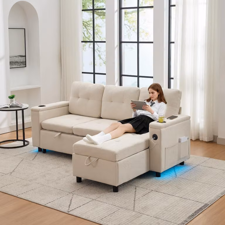 okwish divano a tre posti con chaise longue e funzione letto, divano multifunzionale con portabicchieri e tasche portaoggetti, divano ambiente con LED, beige