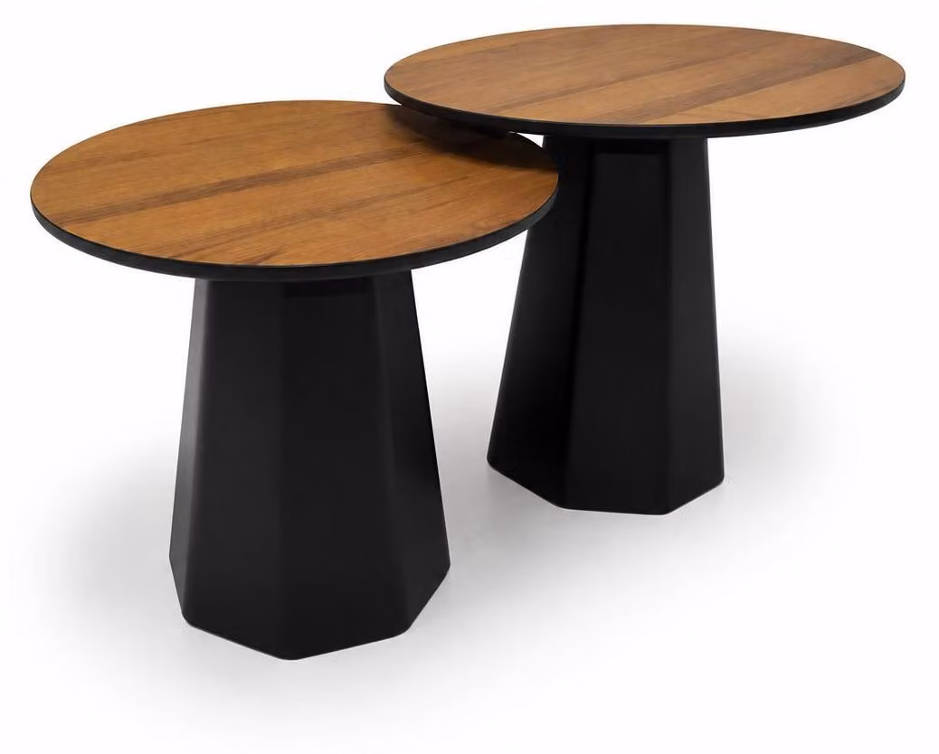 Tavolino da caffè minimalista, nero, con finitura sfaccettata, dal contrasto marcato e dal design ergonomico