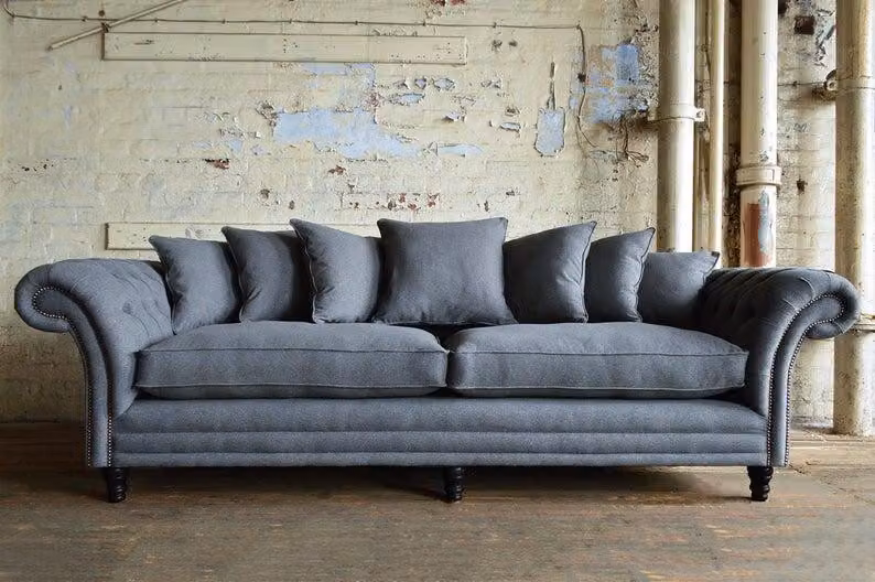XXL Sofa 4 Sitzer Couch Chesterfield Big Polster Sitz Garnitur Stoff Textil Grau