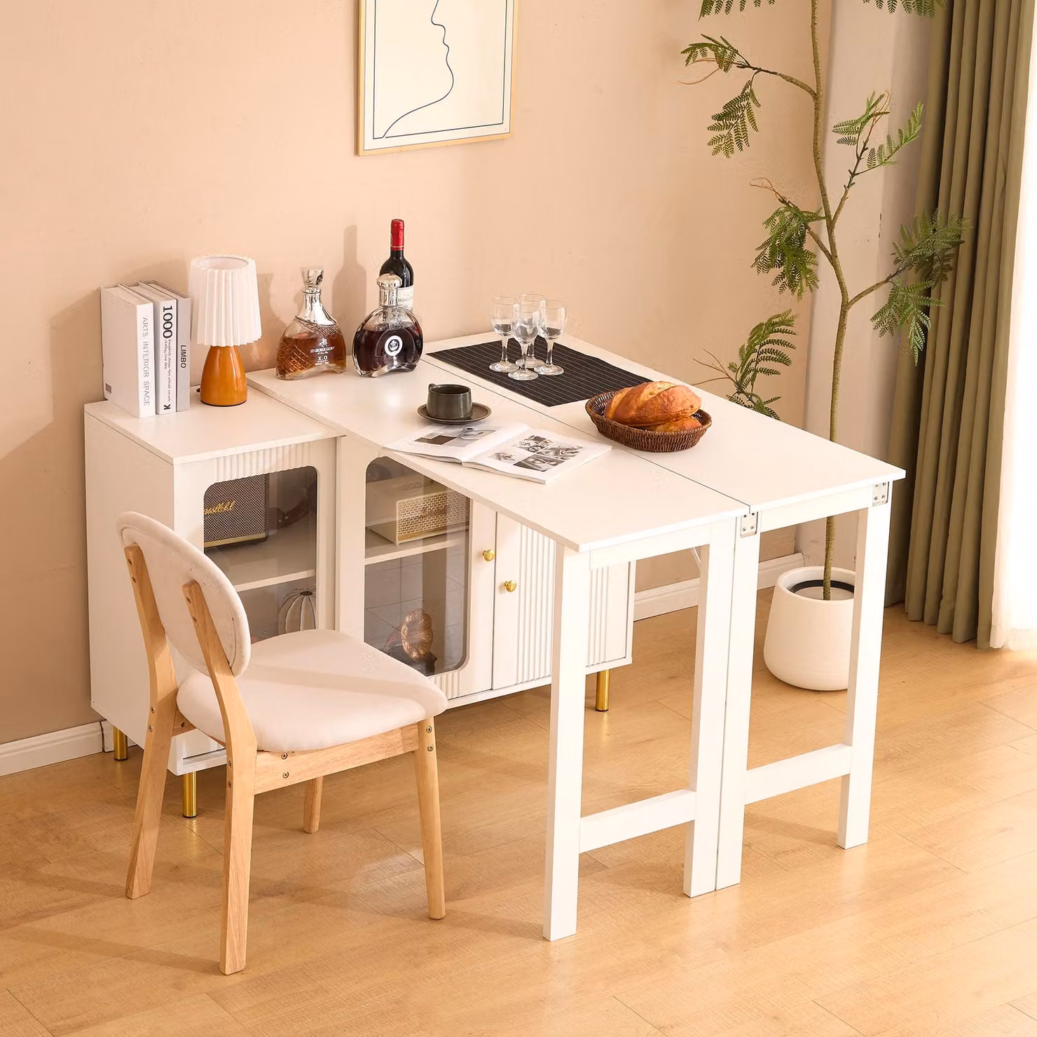 Buffet sideboard moderno TG Electrical DE con piano ribaltabile e superficie girevole, ante scorrevoli in vetro, gambe in metallo dorato, Bianco, L: 116 cm, P: 40 cm, H: 78,5 cm – 2
