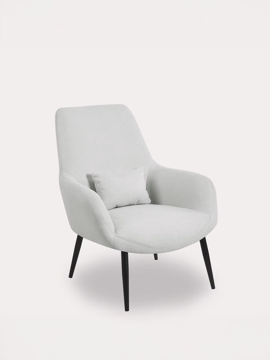 Poltrona imbottita Berino Kenay Home beige con struttura in metallo nero e braccioli – 2