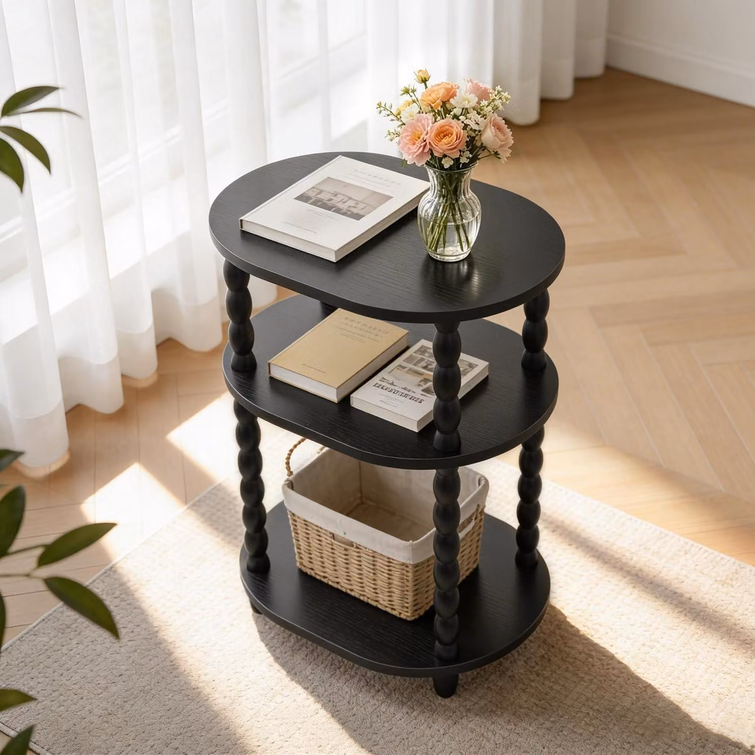 Tavolino ausiliario nero, dimensioni 30x40x58,5 cm, realizzato in MDF con gambe in legno massello
