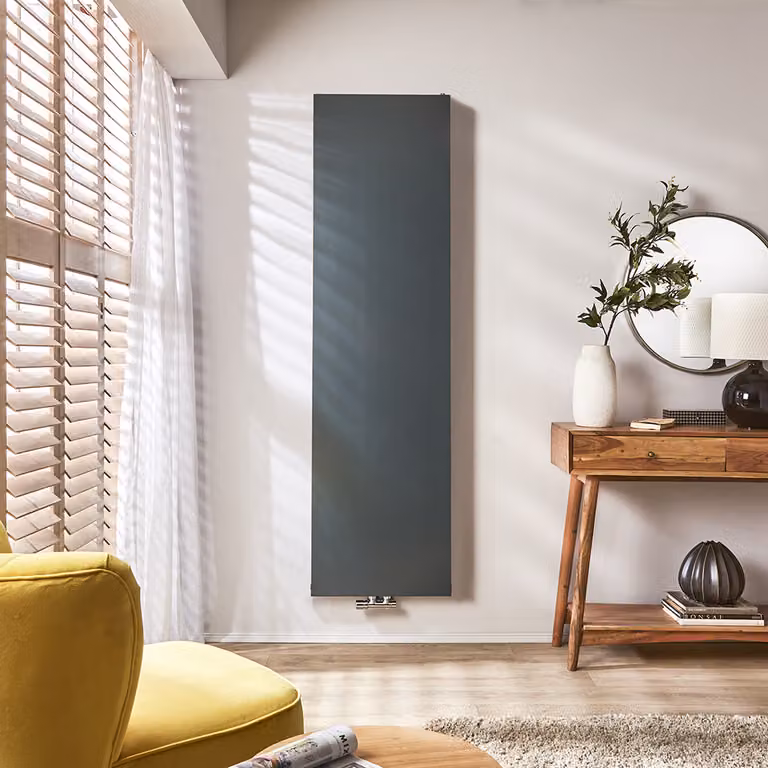 Radiatore Verticale Blu Acciaio 1800x400mm – Design