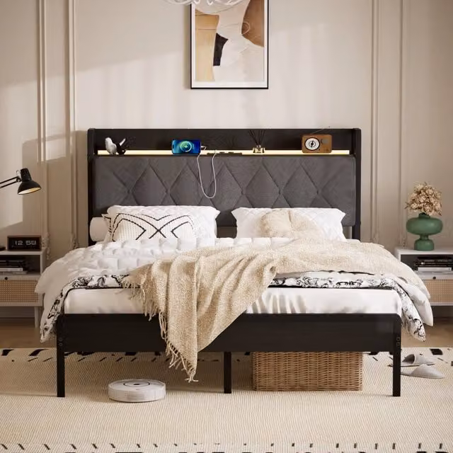 Letto imbottito 140x190 cm con stazione di ricarica (2 prese CA, 2 USB), testiera imbottita e contenitore - Grigio scuro, per camera da letto