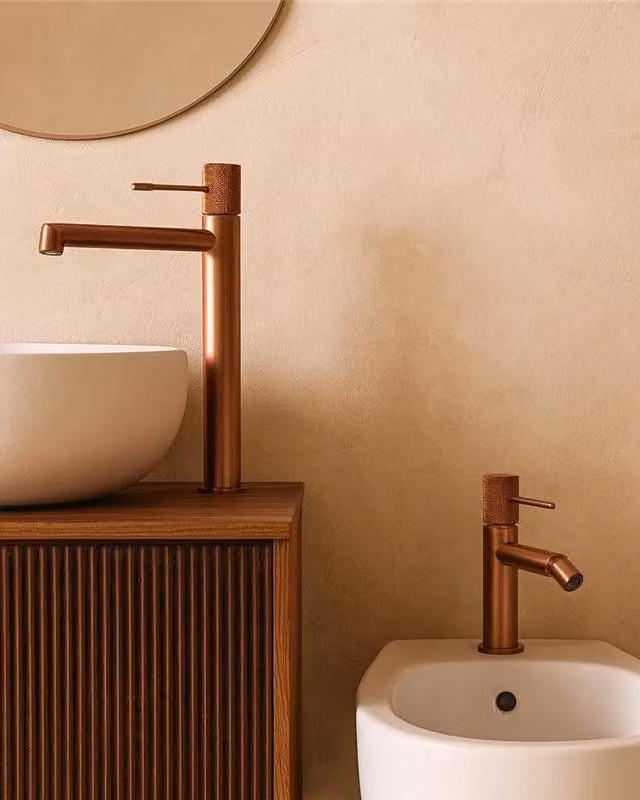 Coppia rubinetti lavabo alto e bidet senza scarico oro rosa spazzolato Melin