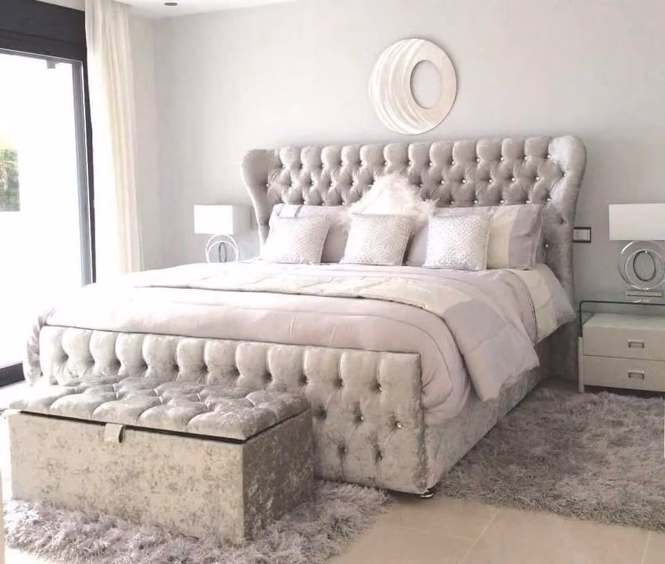 Chesterfield Designer Bett Schlafzimmer Leder Polster 140/160/180/200 cm