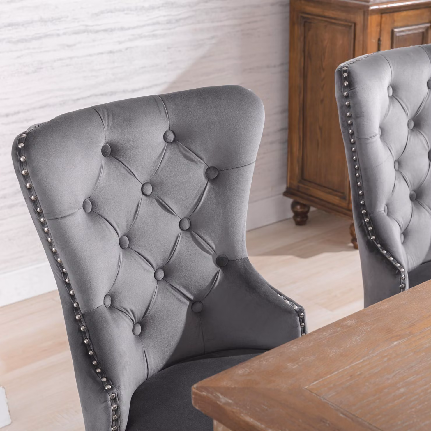 Set di 2 poltrone da pranzo in velluto, con gambe in legno di quercia, bottoni, dettagli cromati e applicazioni a forma di chiodo. Adatte per la sala da pranzo, la camera da letto, la cucina, il soggiorno, la zona relax. (Grigio, 2 pezzi) (Codice prodotto