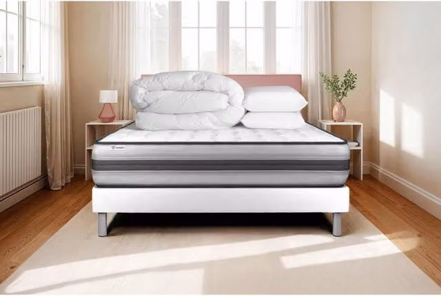 Kit letto completo Vitalpower Recover bianco con materasso in schiuma traspirante 200x200 cm, box spring con doghe, 2 cuscini e piumino – 1
