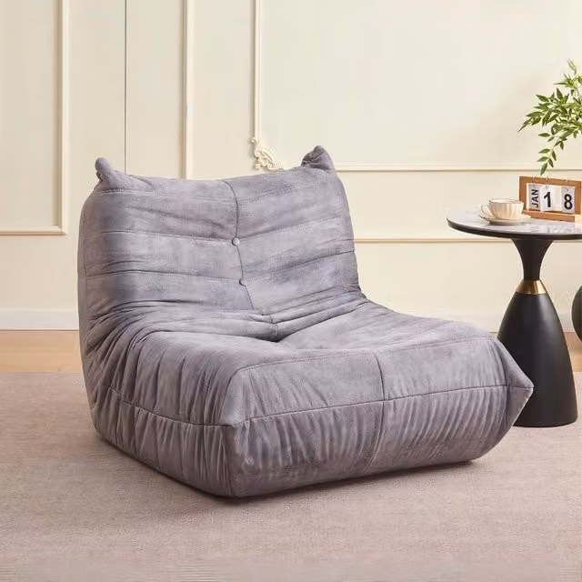 Poltrona Horace Veriaffari in tessuto grigio chiaro con imbottitura in schiuma L: 70 cm, P: 102 cm, H: 87 cm