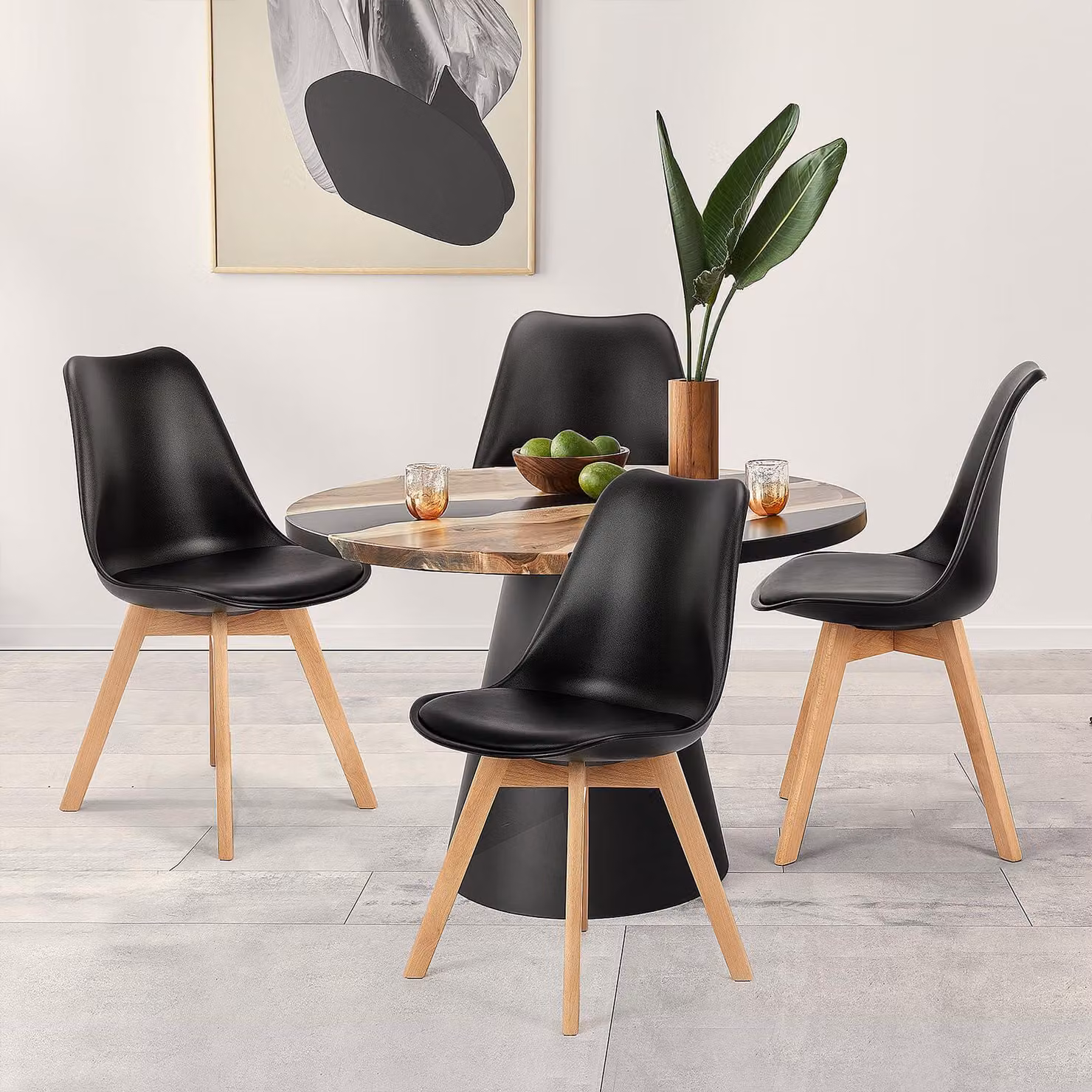 Set di 4 sedie da pranzo, stile Mid-Century Modern, rivestite in ecopelle, con gambe in legno, colore nero
