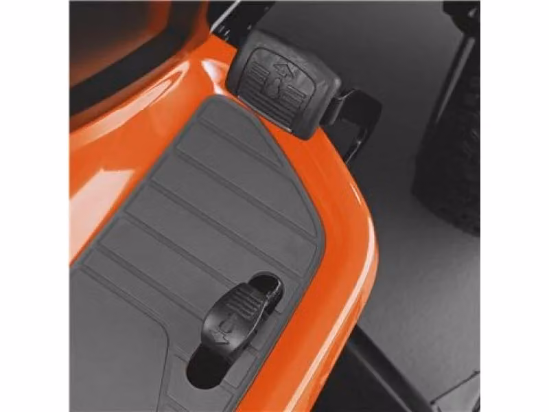 Trattorino rasaerba Husqvarna TS 142T arancione con motore Briggs&Stratton e larghezza di taglio 107 cm – 2