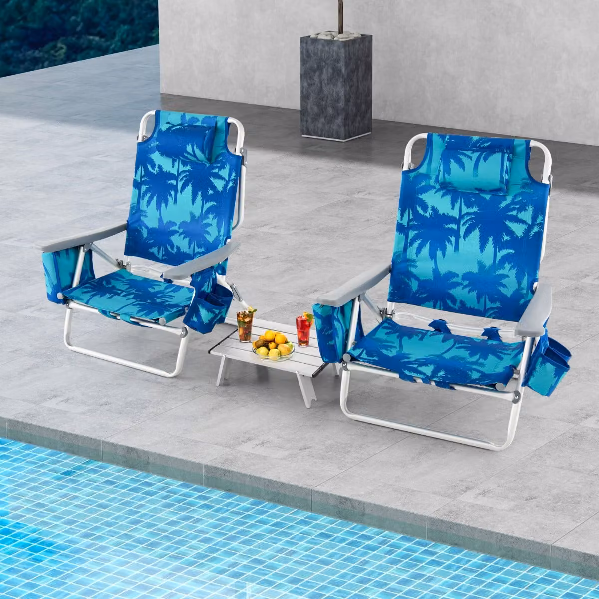 Set di sedie da spiaggia reclinabili e tavolino da campeggio pieghevole Costway, colore blu navy