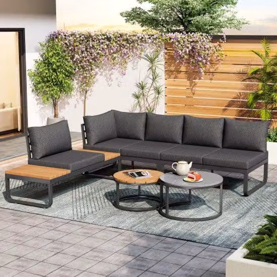 Set di mobili da giardino (4-5 posti), 2 tavolini impilabili, robusta struttura in acciaio, comodi mobili da giardino, cuscini grigi inclusi, con gambe regolabili