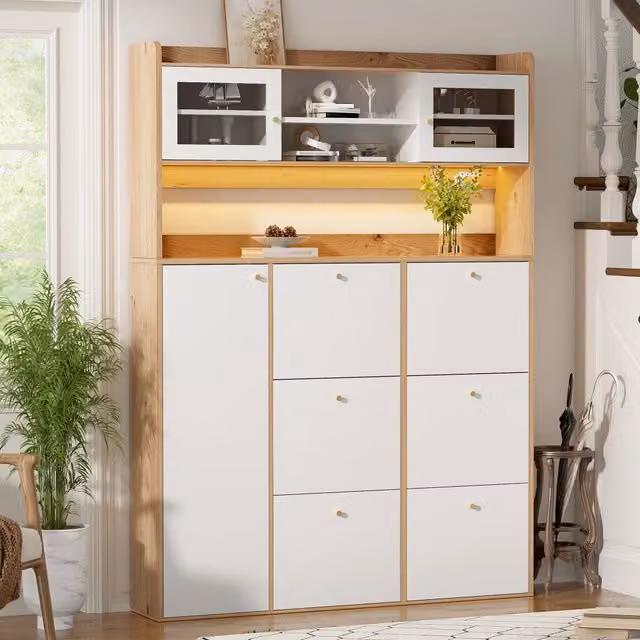Scarpiera moderna con ante in vetro, illuminazione LED integrata e vani basculanti, colore bianco