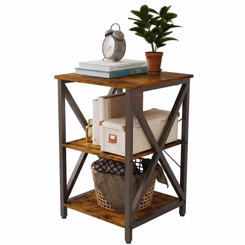 Elegante tavolino da caffè quadrato in stile retrò – un tavolino da salotto rustico con un comodo ripiano in legno