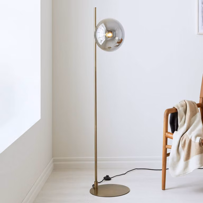 Markslöjd Lampada da terra Dione, Ottone / Oro, Soggiorno / Sala da pranzo, Metallo, Lampada da terra