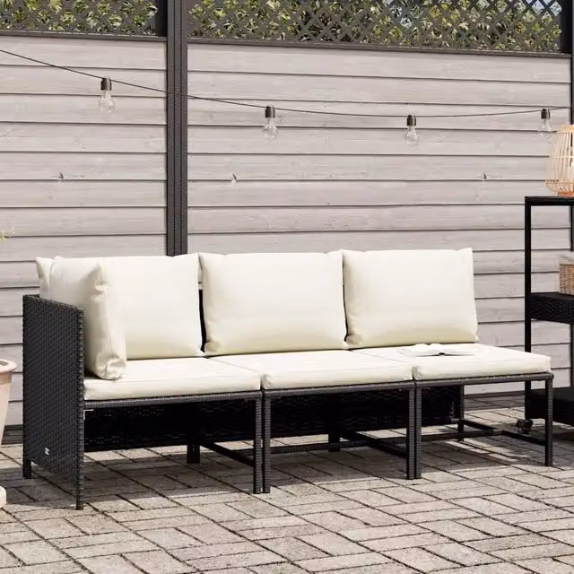 Set Divani da Giardino a L con Cuscini in Polyrattan e Struttura in Acciaio Nero e Bianco